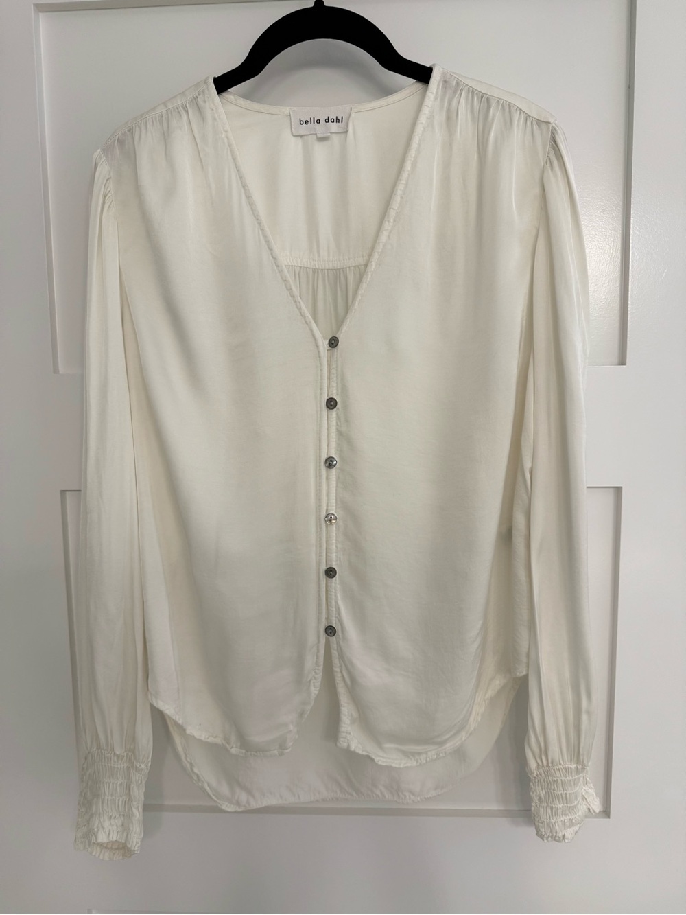 Bella Dahl Ivory V-Neck Blouse - S